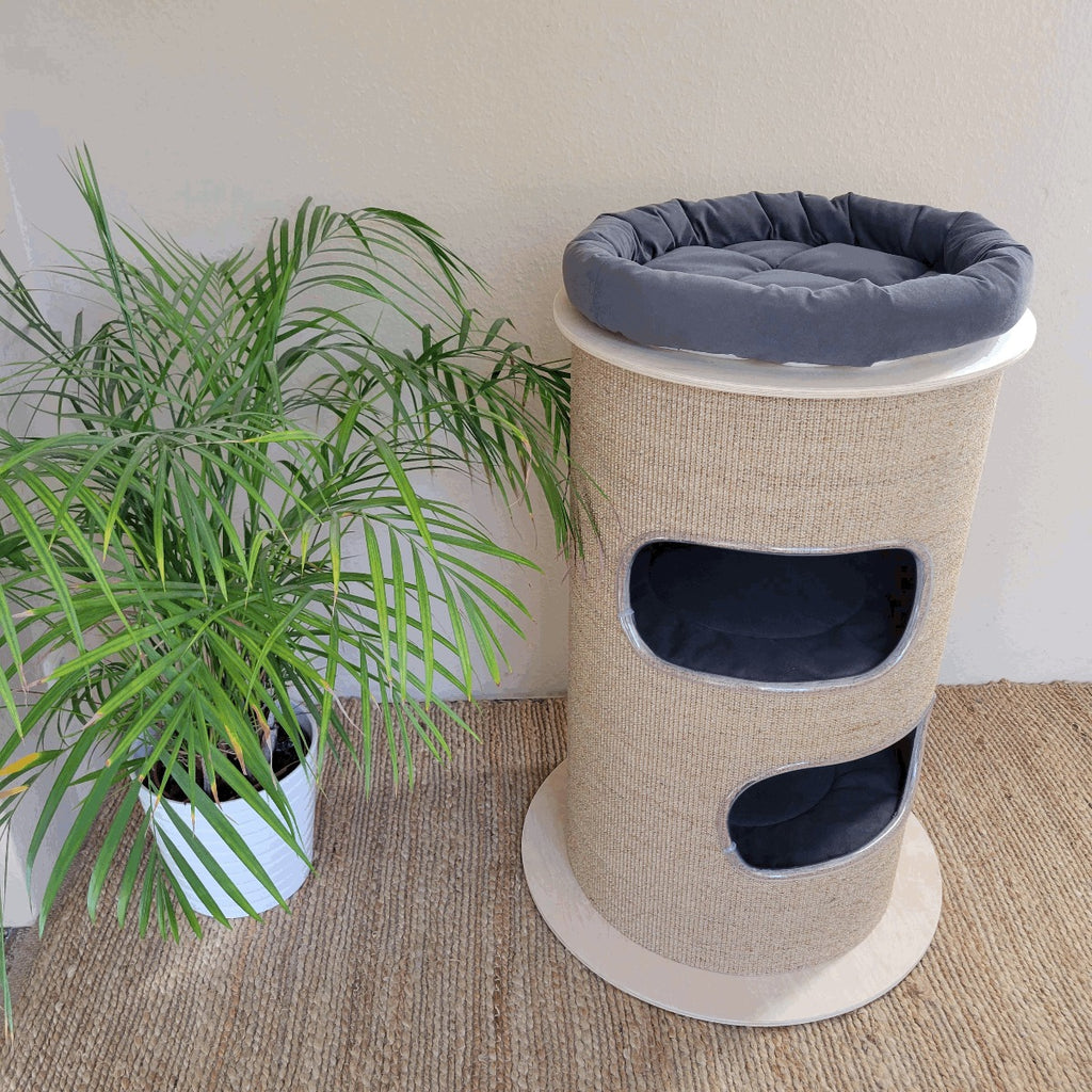 The retro bin is on offer from PetFun