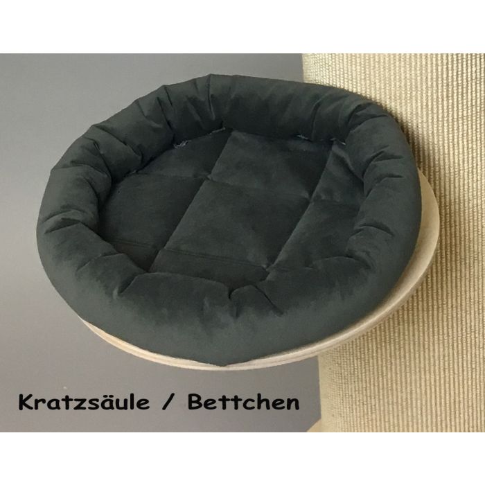 PetFun wall-mounted scratching post bed